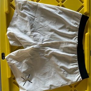 Ten Thousand 7” Interval Short - Sz L
